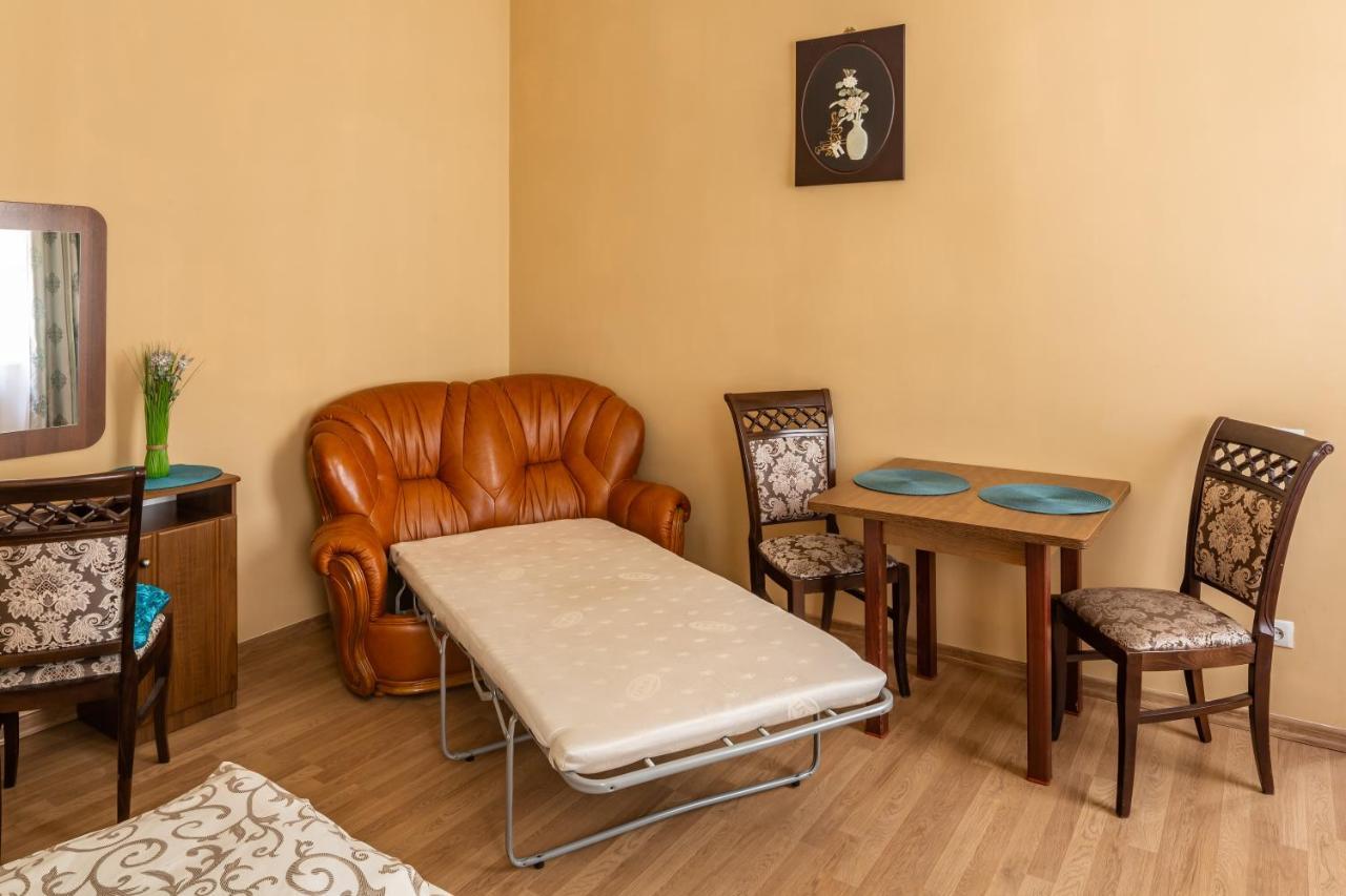 Next To Opera Apartment Львов Экстерьер фото