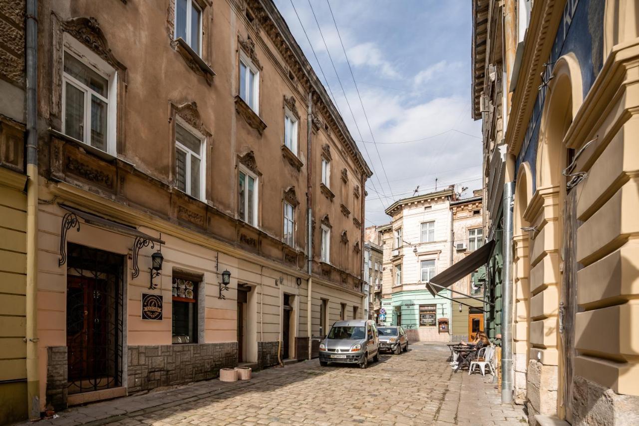 Next To Opera Apartment Львов Экстерьер фото