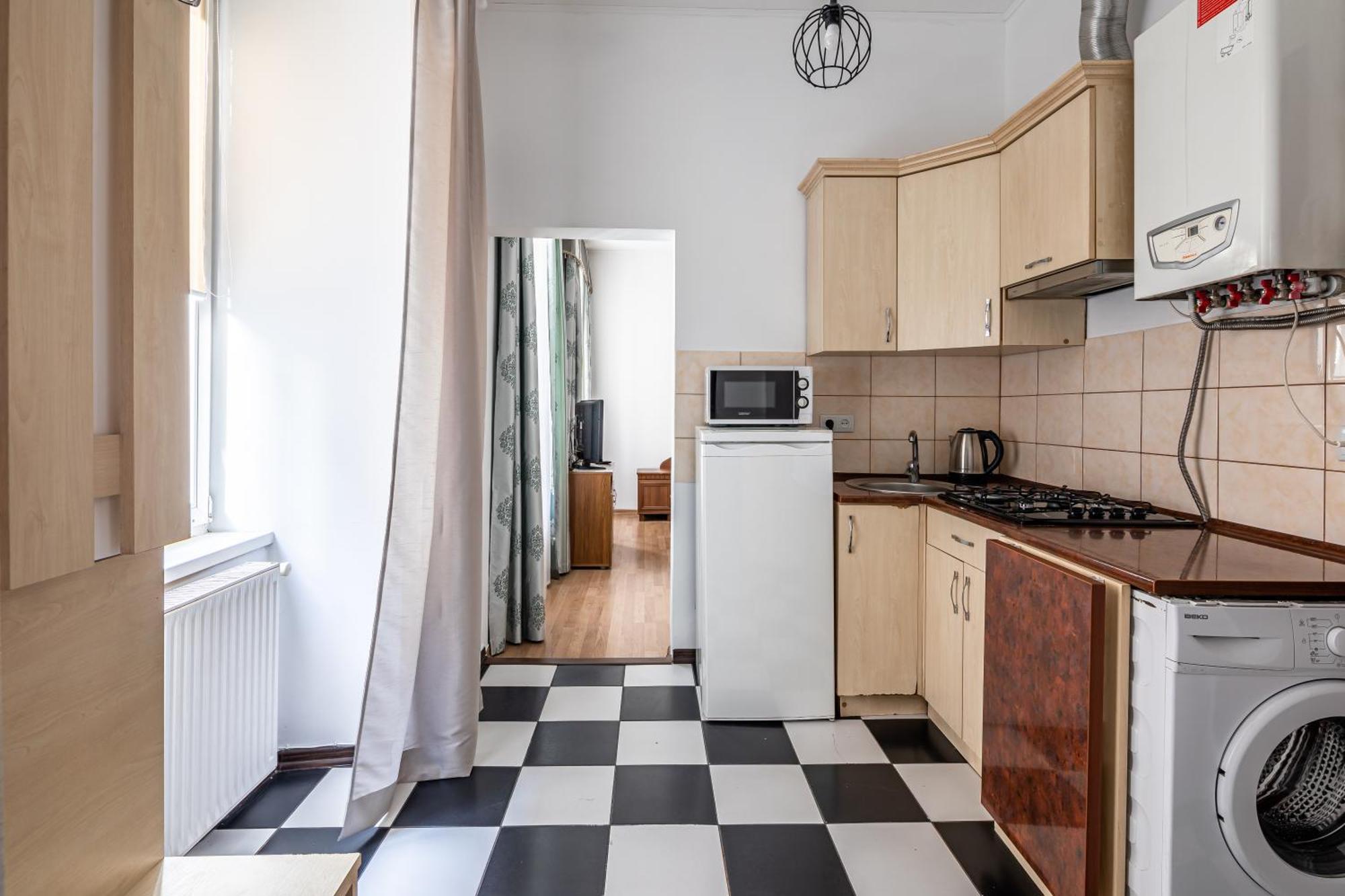 Next To Opera Apartment Львов Экстерьер фото