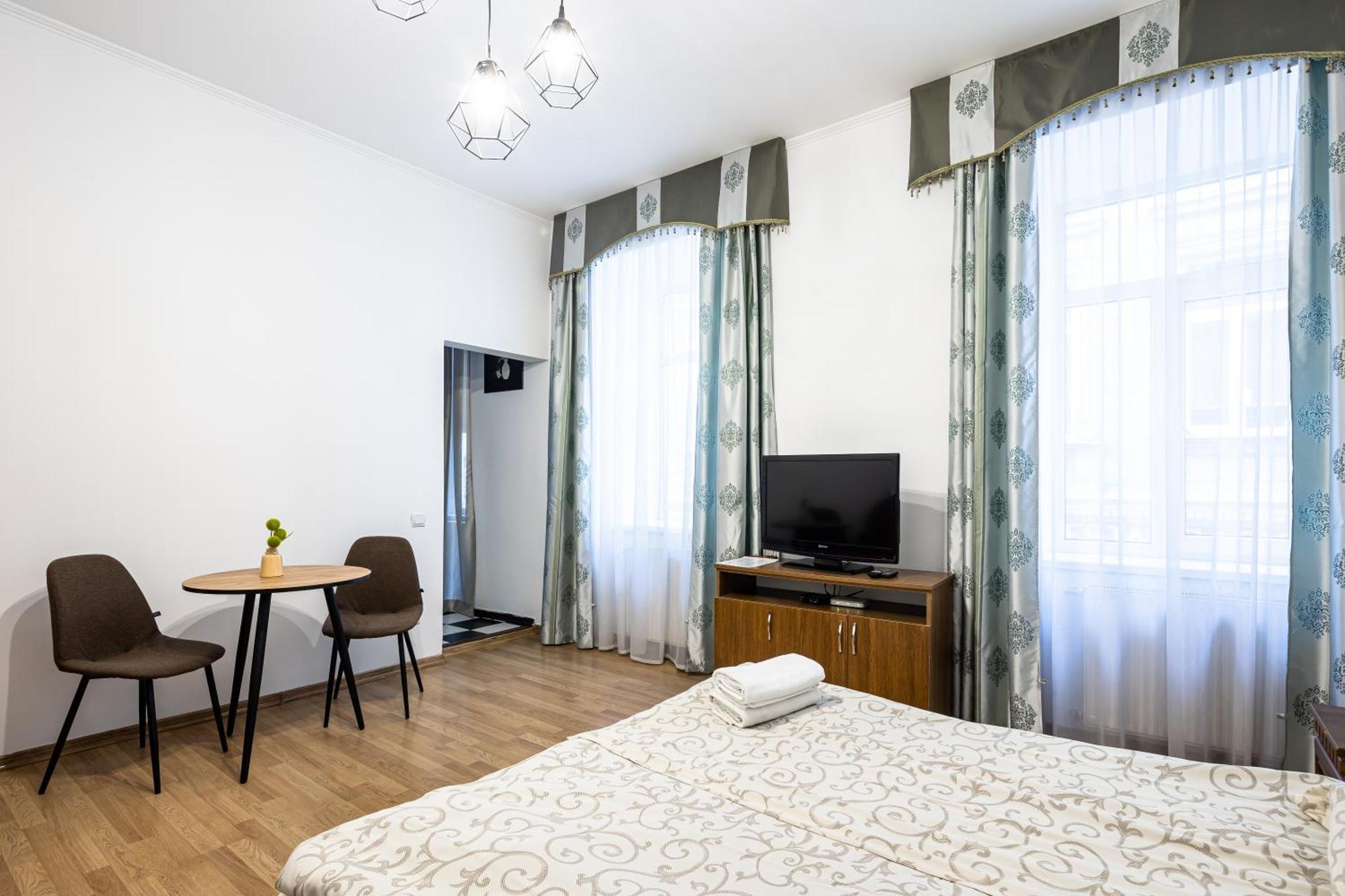 Next To Opera Apartment Львов Экстерьер фото