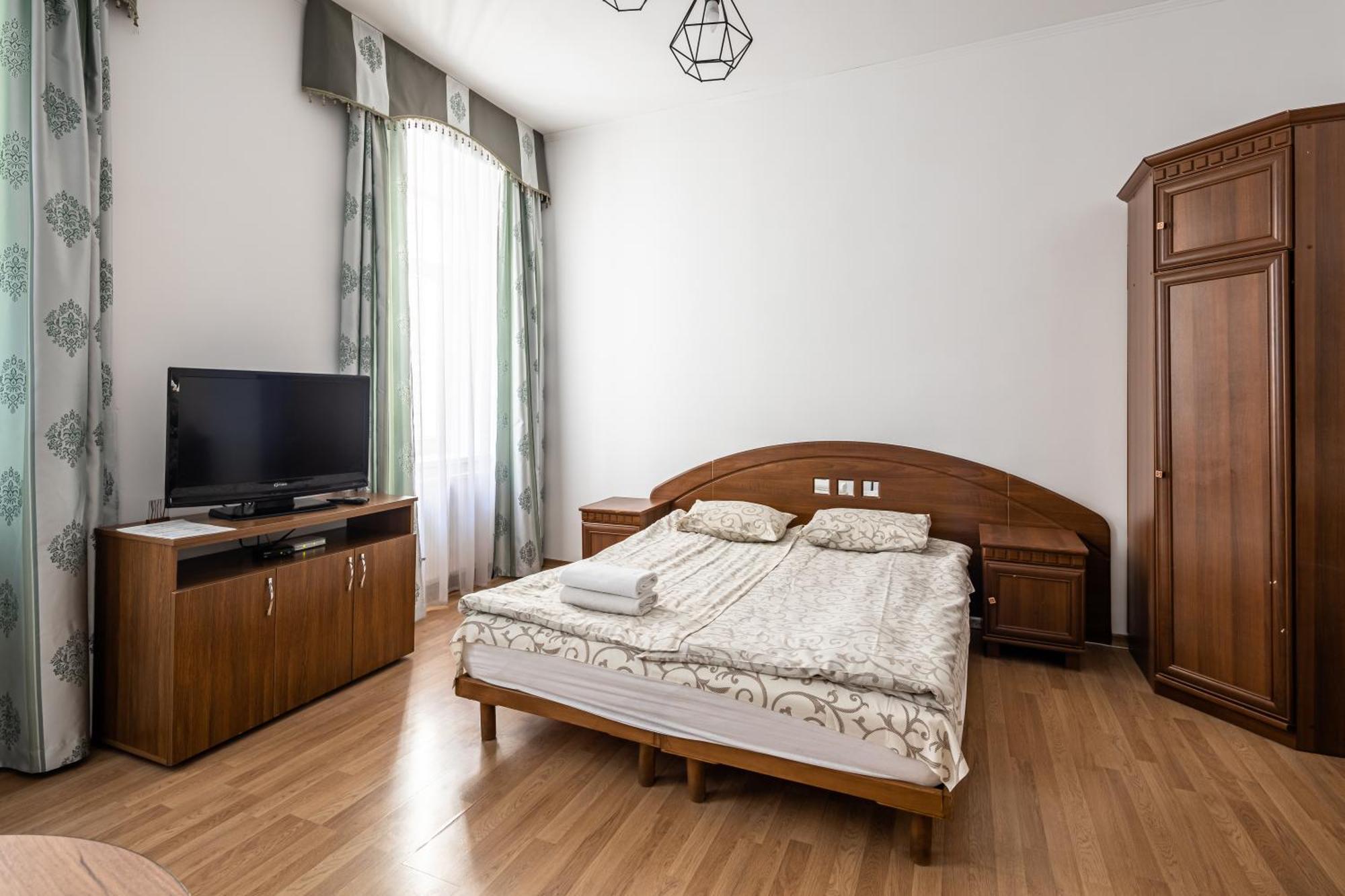Next To Opera Apartment Львов Экстерьер фото