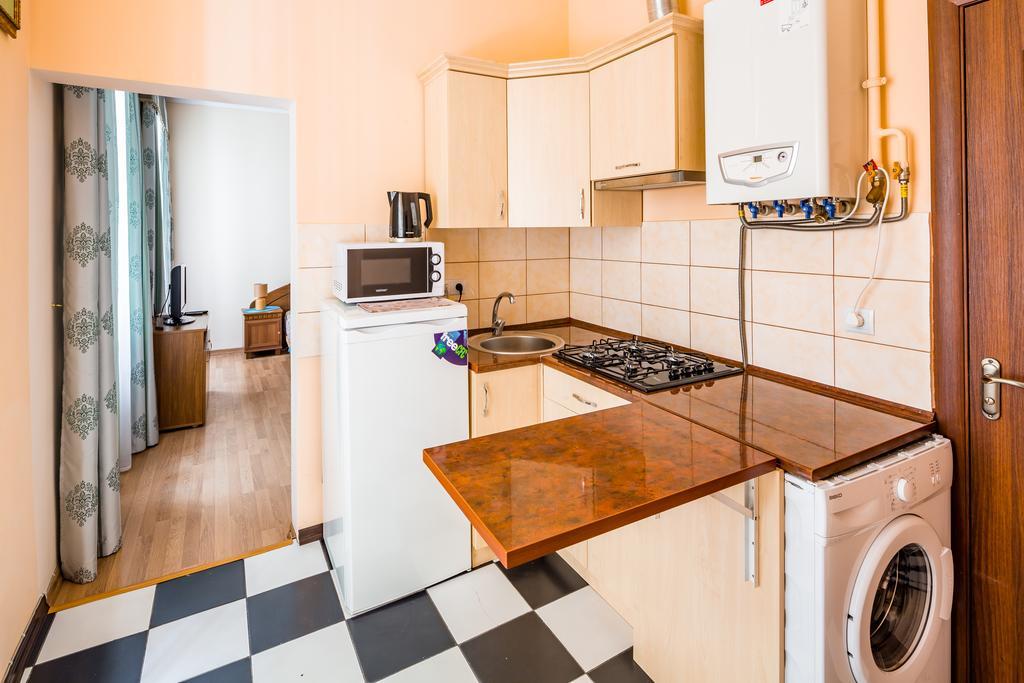Next To Opera Apartment Львов Экстерьер фото