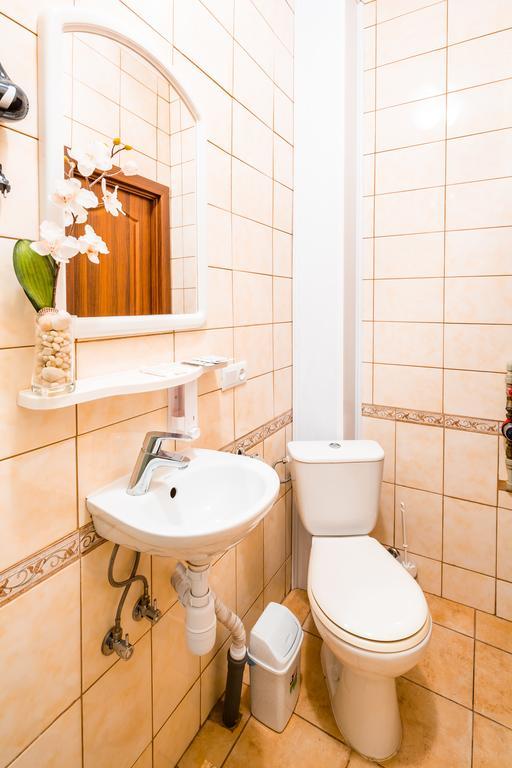 Next To Opera Apartment Львов Экстерьер фото