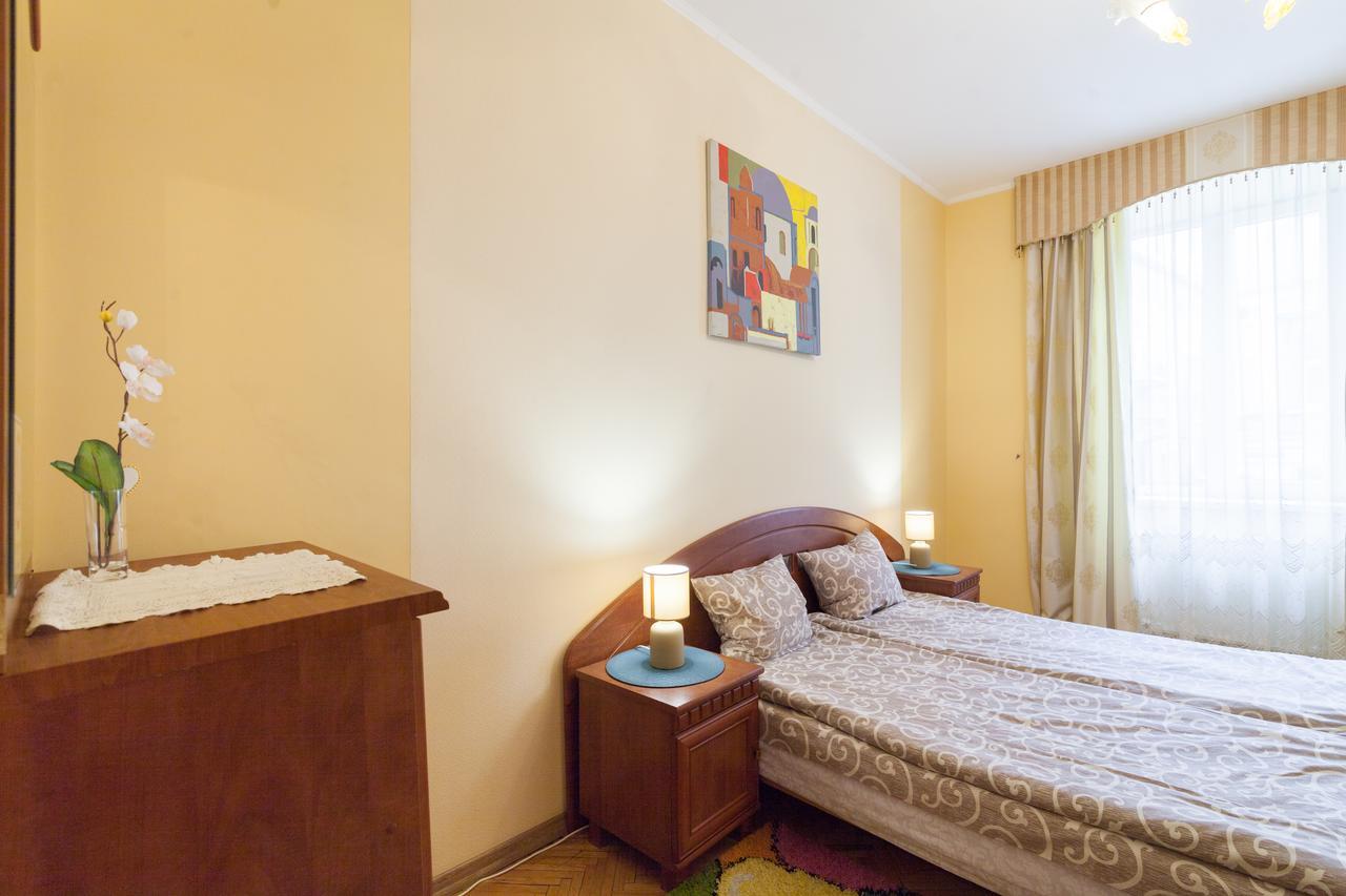 Next To Opera Apartment Львов Экстерьер фото
